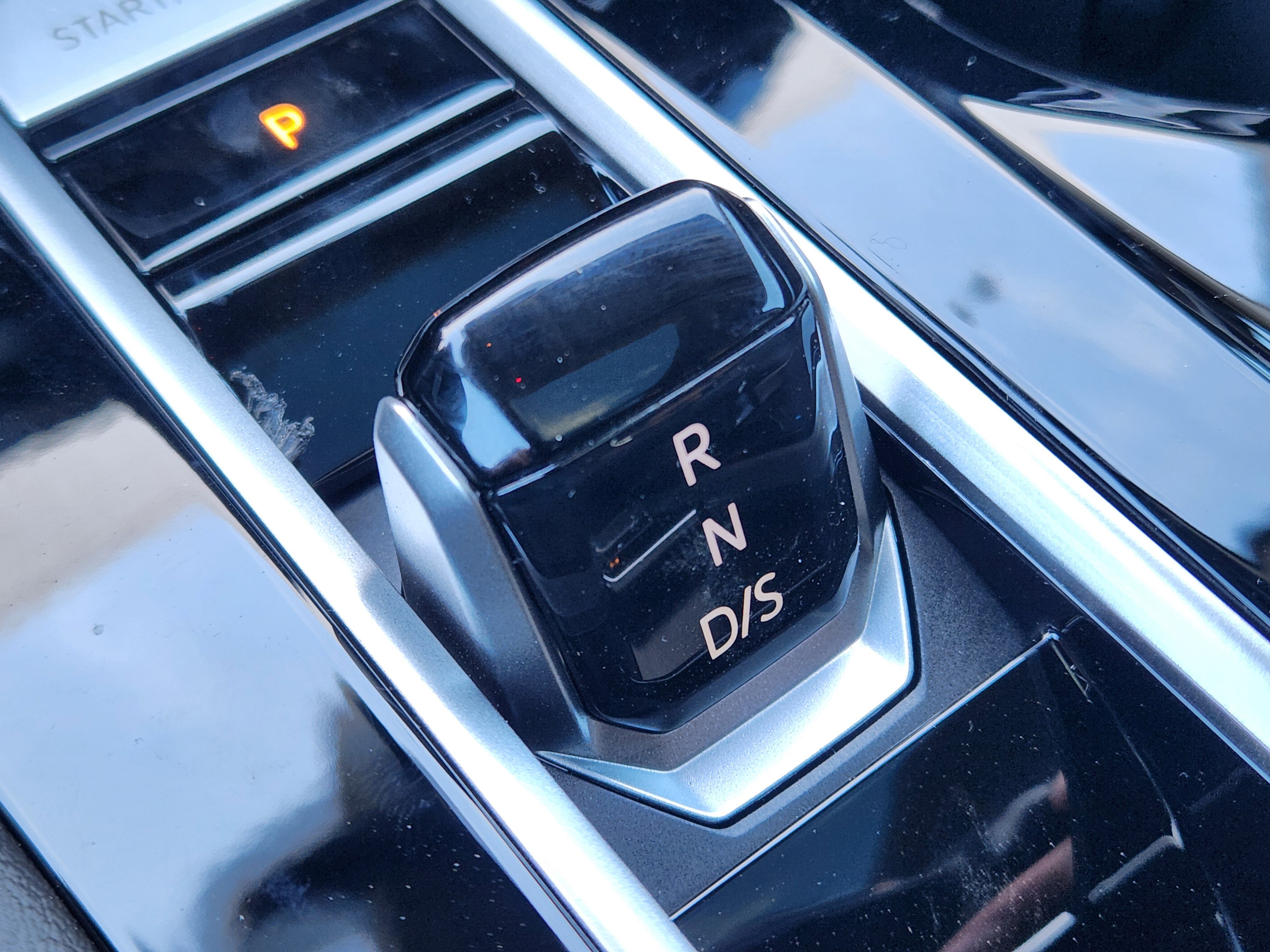 New 2026 Volkswagen Atlas SEL image 13