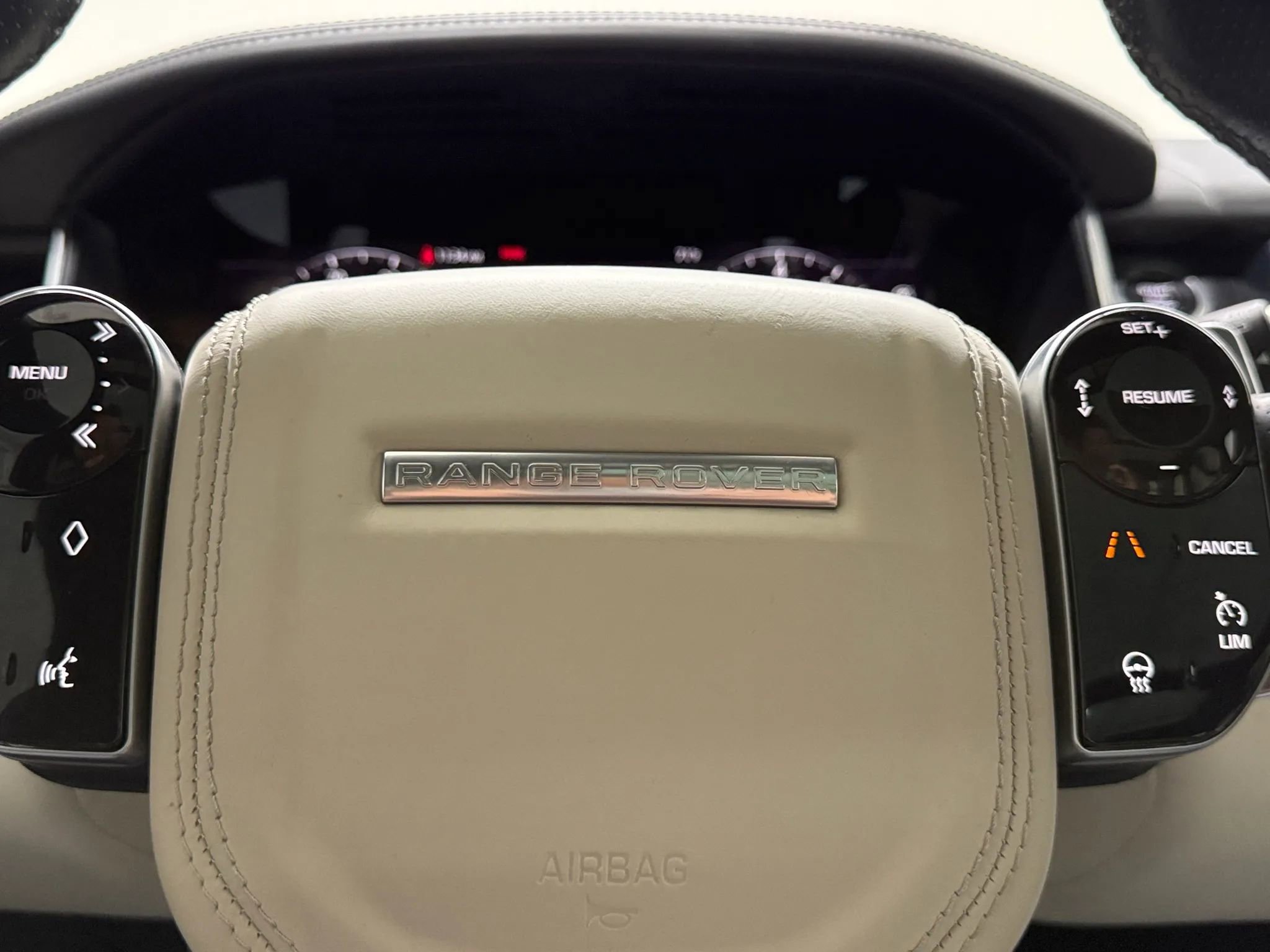 Used 2019 Land Rover Range Rover Sport HSE Dynamic image 25