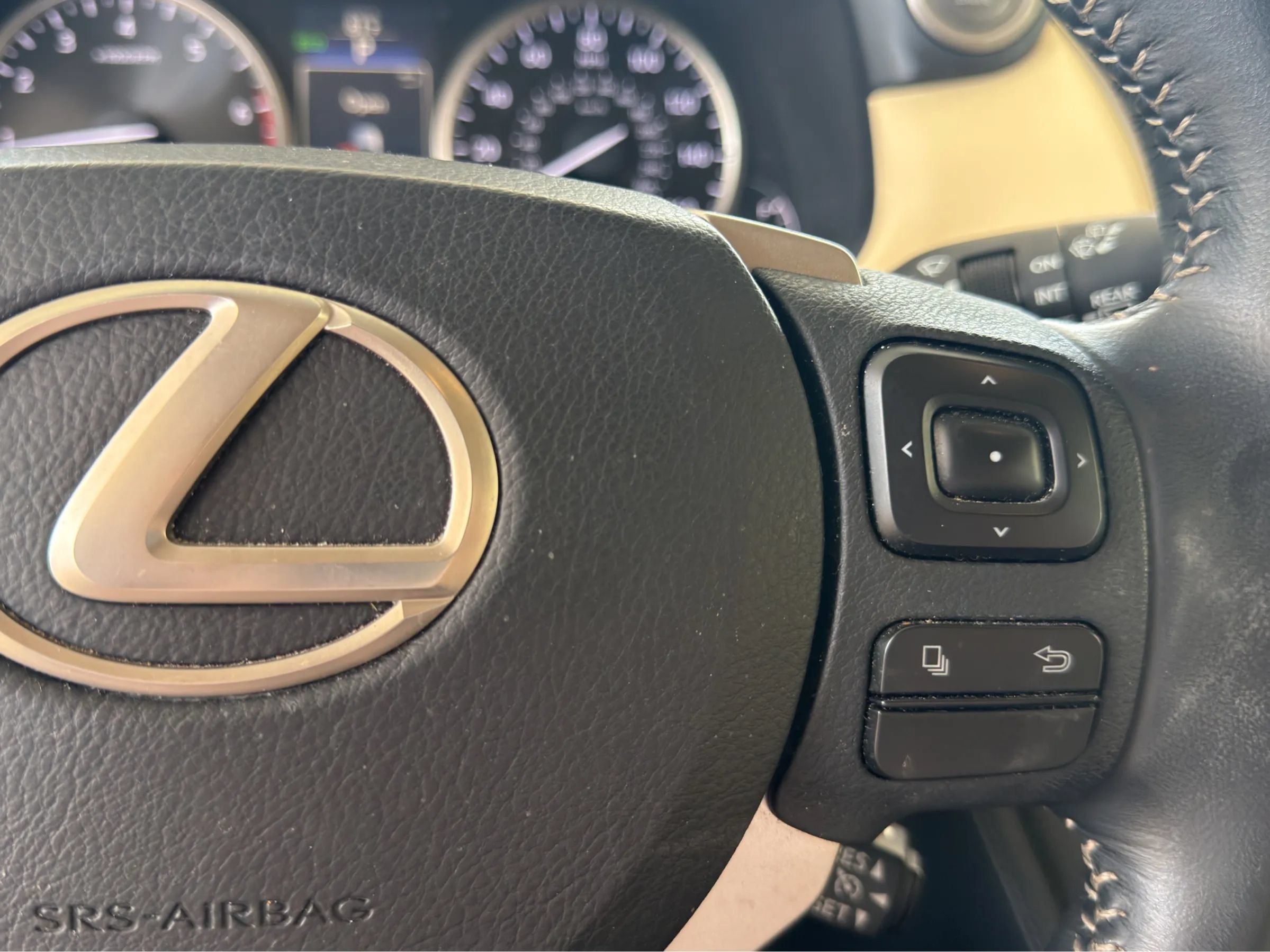 Used 2015 Lexus NX 200t FWD image 29