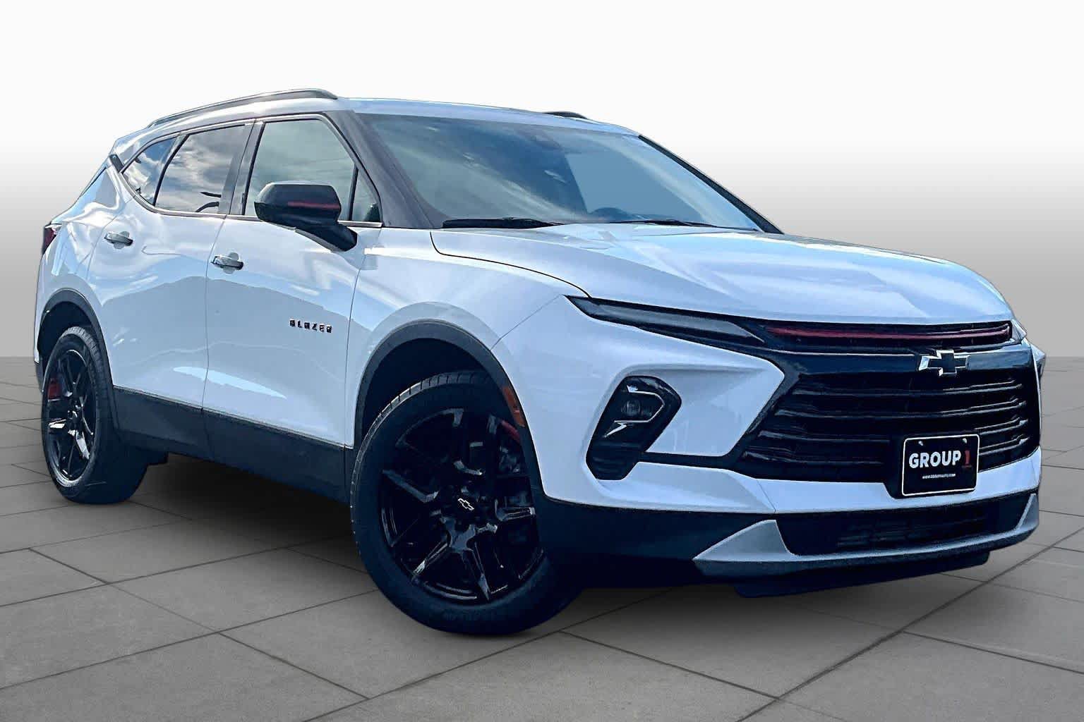 Used 2024 Chevrolet Blazer LT w/ Redline Edition AWD/4WD image 3
