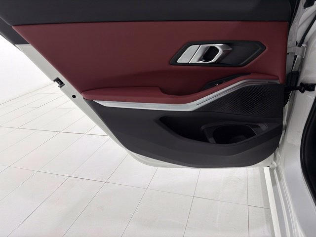 Certified 2023 BMW 330i xDrive Sedan w/ Premium Package AWD/4WD image 15