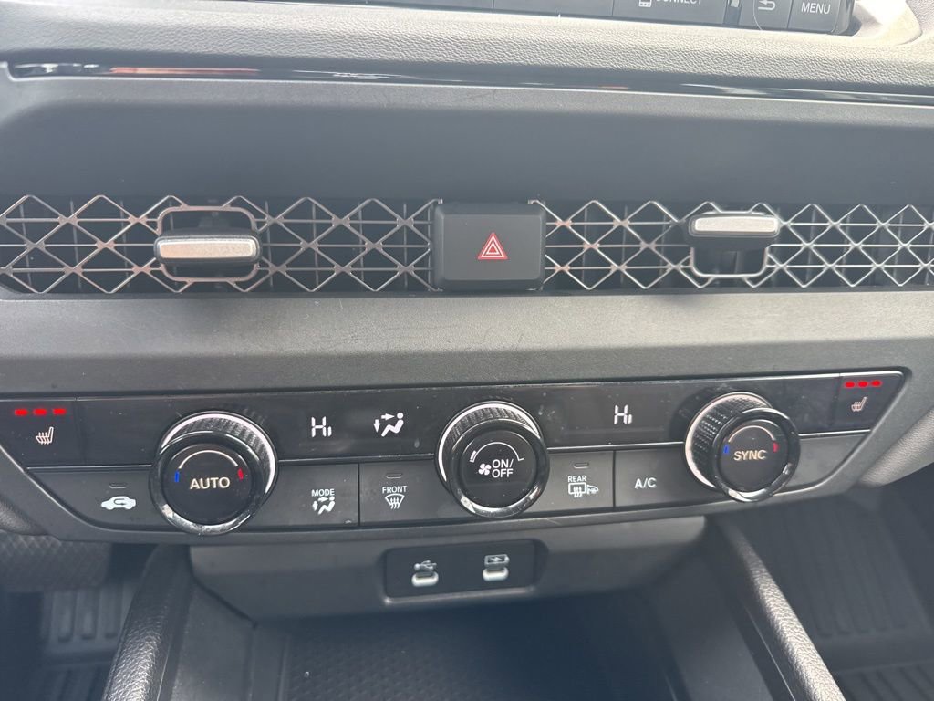 Certified 2023 Honda Accord EX image 28