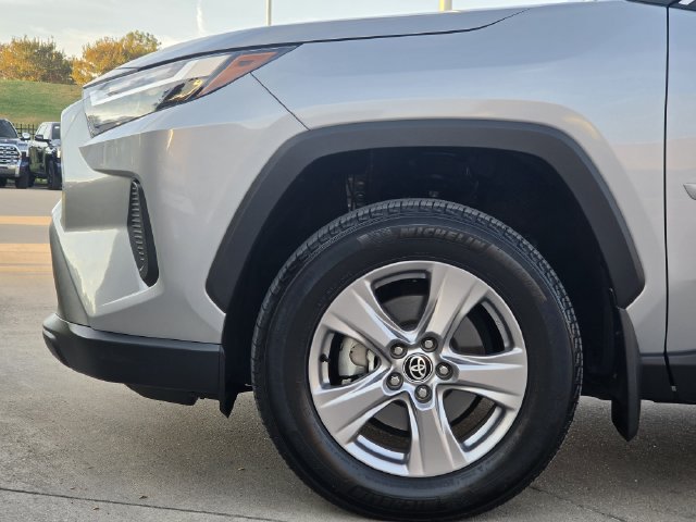 Certified 2025 Toyota RAV4 XLE w/ Convenience Package FWD image 7