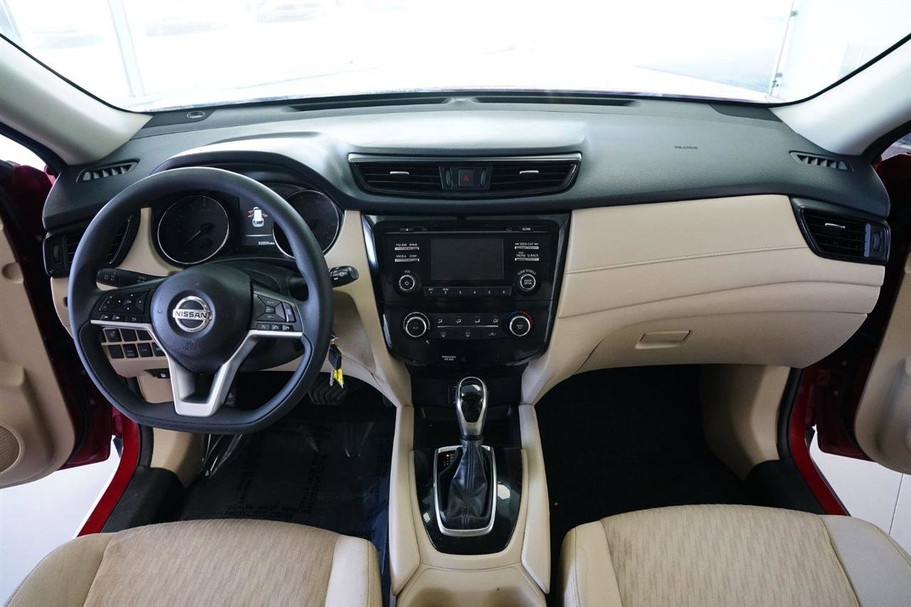 Used 2017 Nissan Rogue S w/ Appearance Package image 13