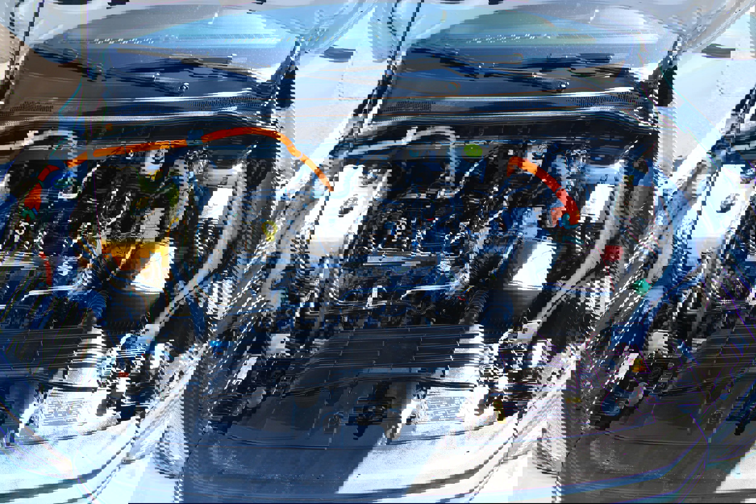 Used 2025 Ford Escape ST-Line Elite w/ Class II Trailer Tow Package image 10