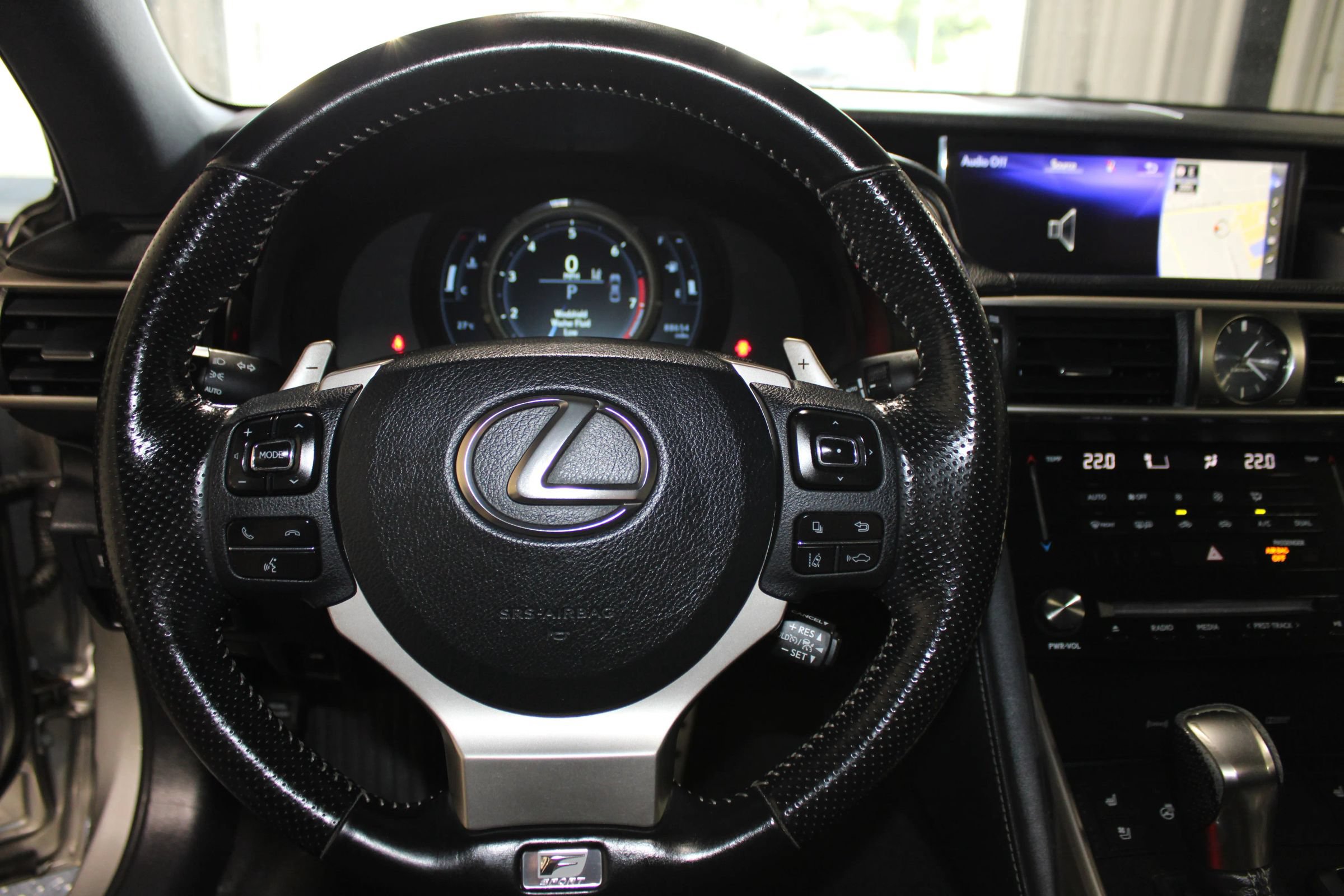 Used 2017 Lexus IS 350 AWD image 10