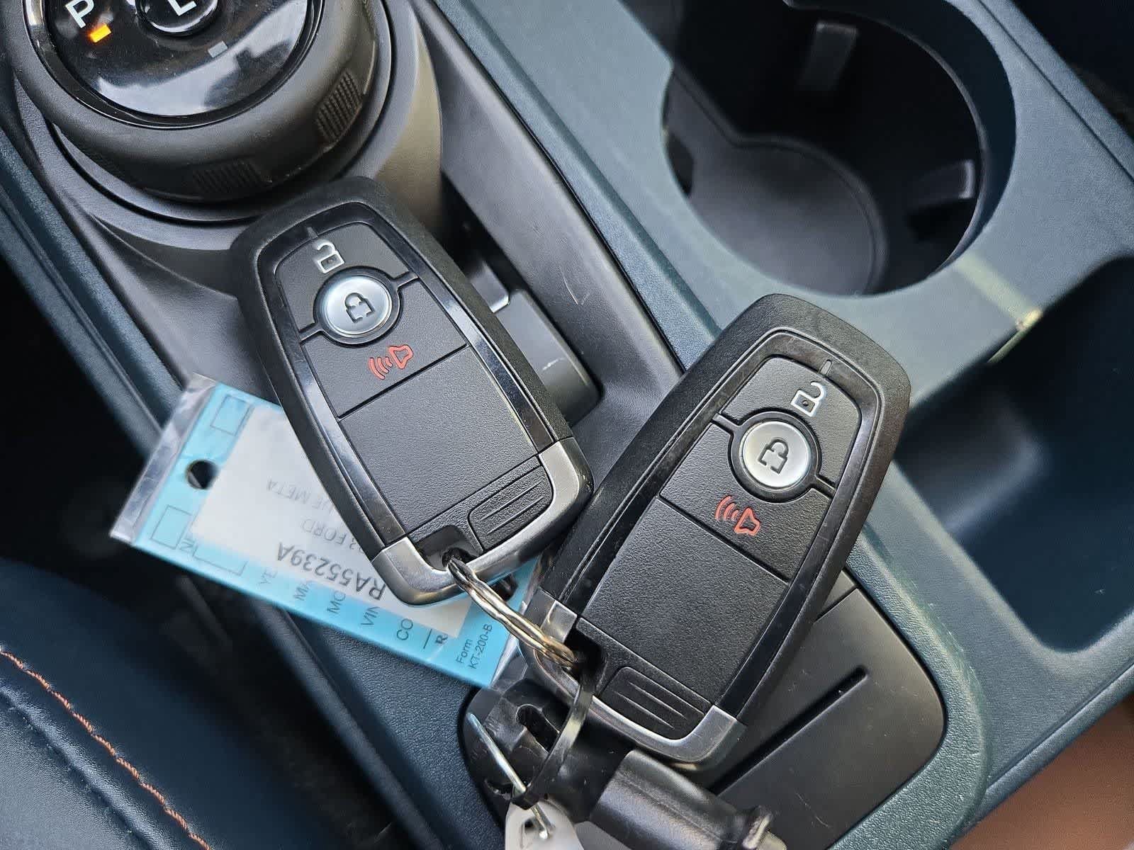 Used 2023 Ford Maverick Lariat FWD image 31