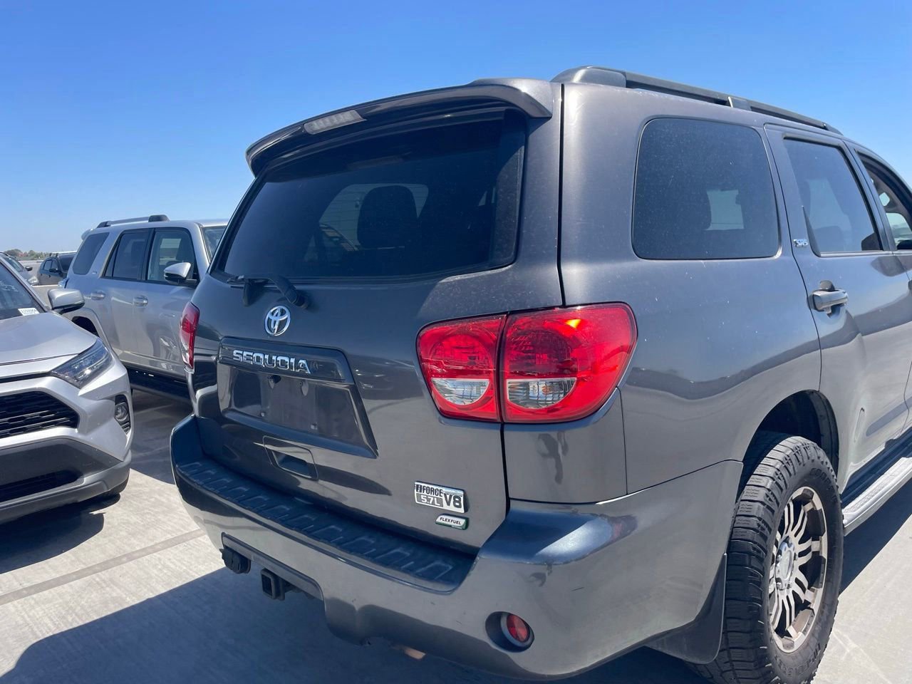 Used 2013 Toyota Sequoia SR5 image 4