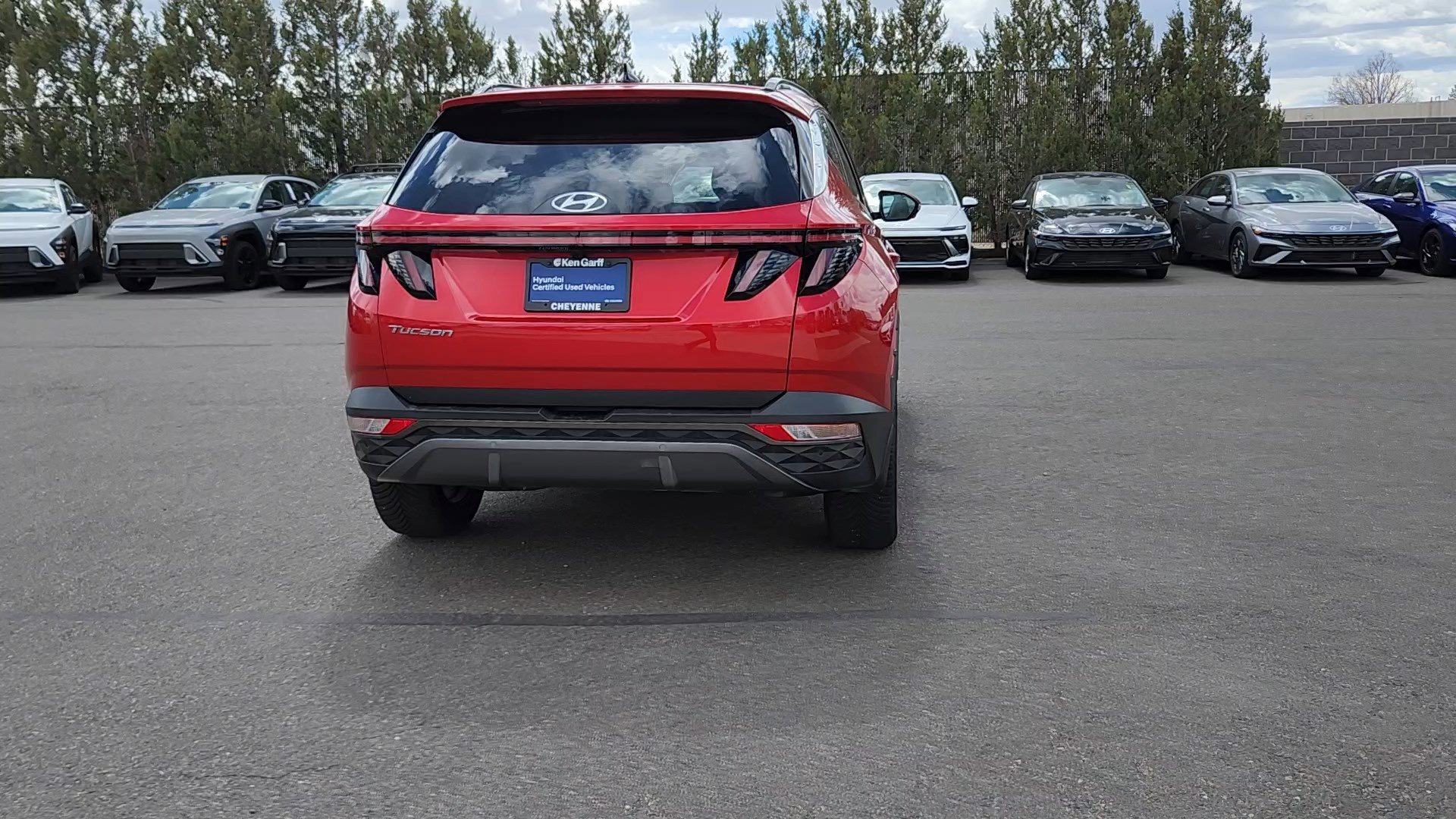 Certified 2023 Hyundai Tucson Limited w/ Cargo Package image 3