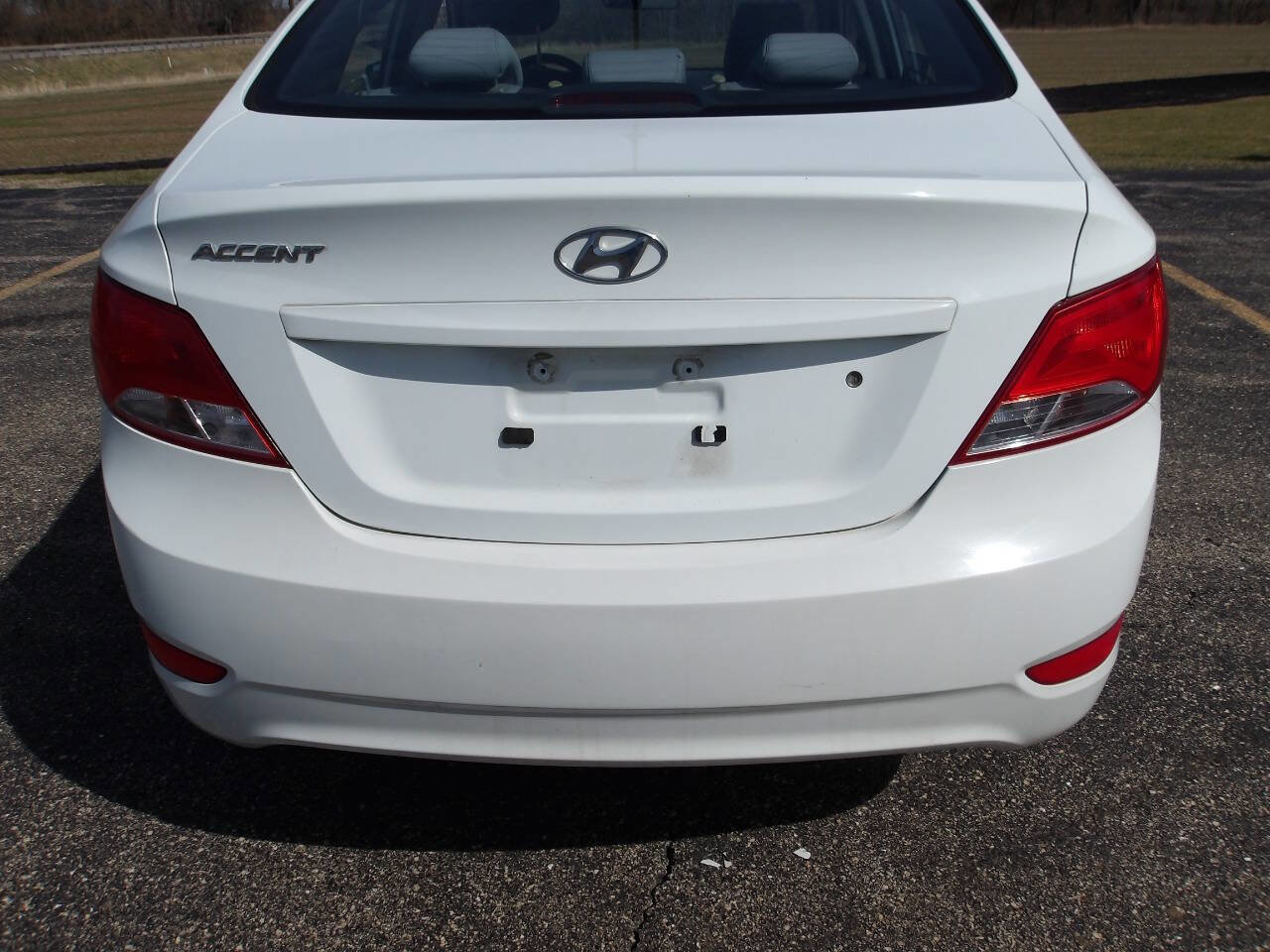 Used 2015 Hyundai Accent GLS image 32