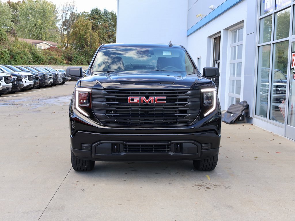 New 2025 GMC Sierra 1500 Pro w/ Graphite Edition image 5