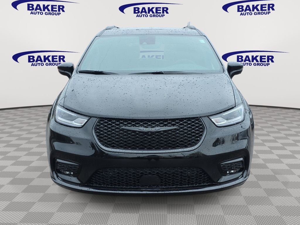 New 2026 Chrysler Pacifica Limited AWD/4WD image 8