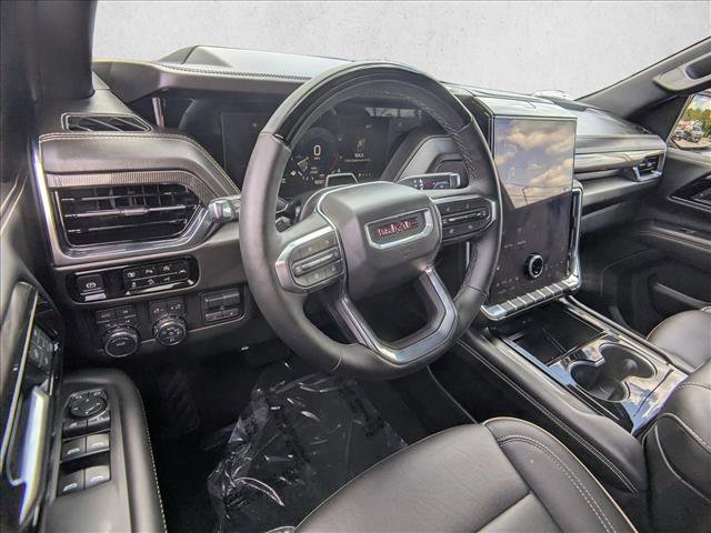 Used 2025 GMC Yukon Elevation AWD/4WD image 10