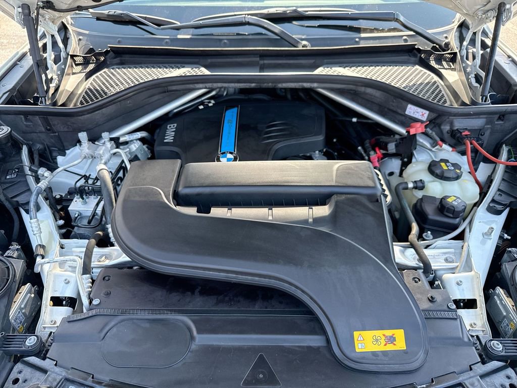 Used 2018 BMW X5 xDrive40e image 18