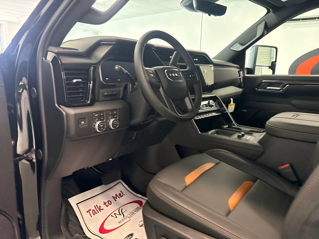 New 2026 GMC Sierra 2500 AT4 w/ AT4 Premium Plus Package AWD/4WD image 11