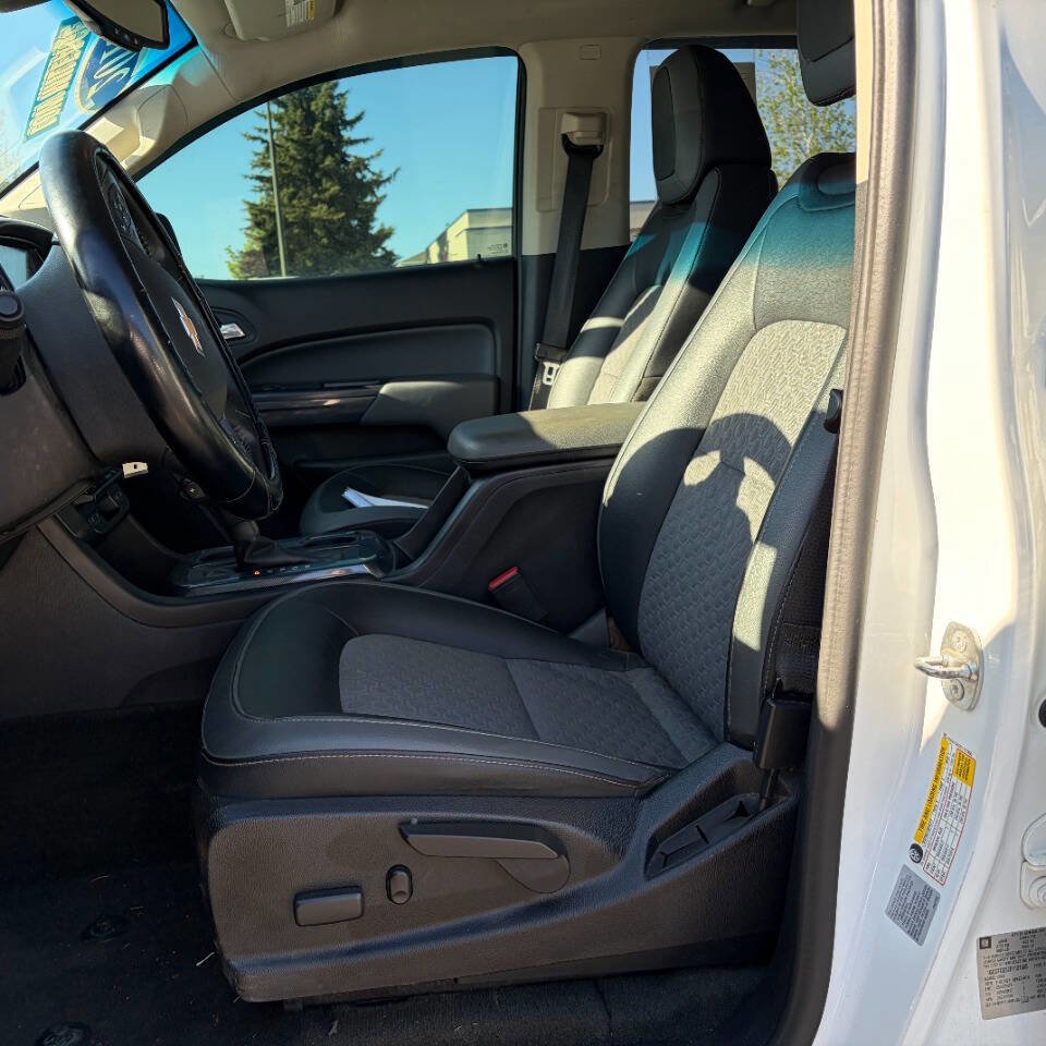 Used 2015 Chevrolet Colorado Z71 AWD/4WD image 10