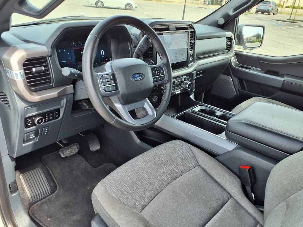 Used 2025 Ford F150 XLT w/ Equipment Group 303A High AWD/4WD image 24