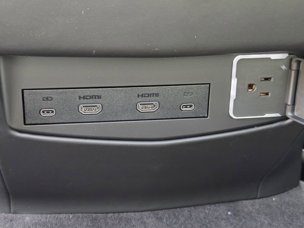 New 2026 Cadillac Escalade Platinum Sport image 39