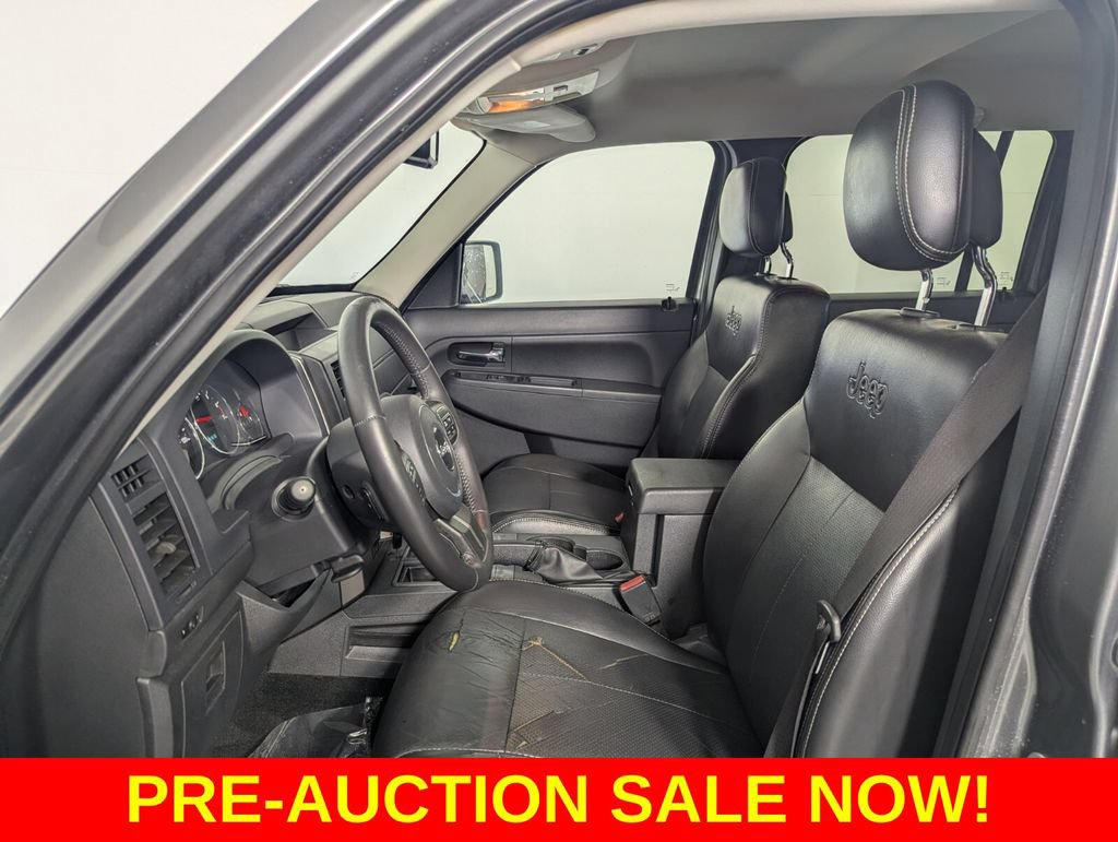 Used 2012 Jeep Liberty Sport RWD image 11