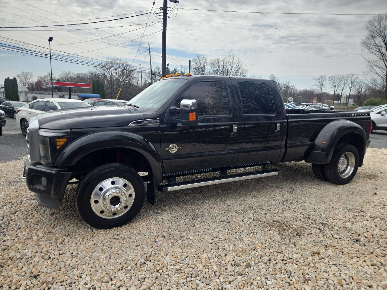 Used 2015 Ford F450 Platinum w/ Platinum Package AWD/4WD image 4