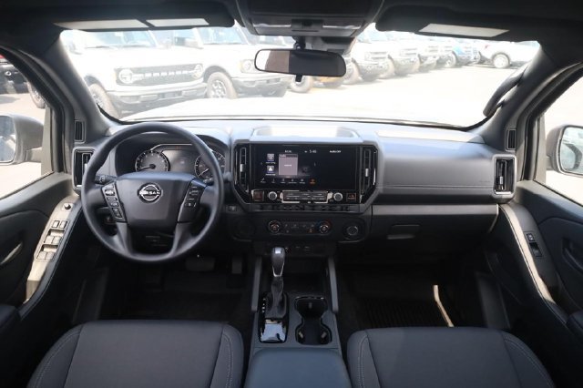 New 2026 Nissan Frontier SV w/ Tow Package RWD image 8