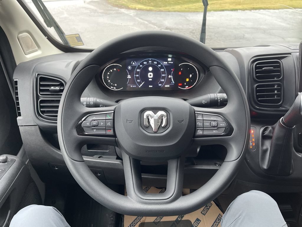 New 2025 RAM ProMaster 2500 w/ Premium Convenience Group FWD image 13