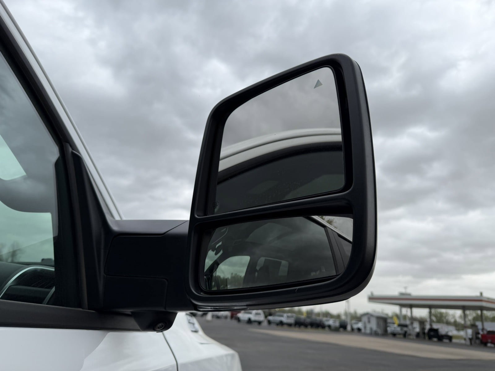 New 2026 RAM 1500 Big Horn AWD/4WD image 6