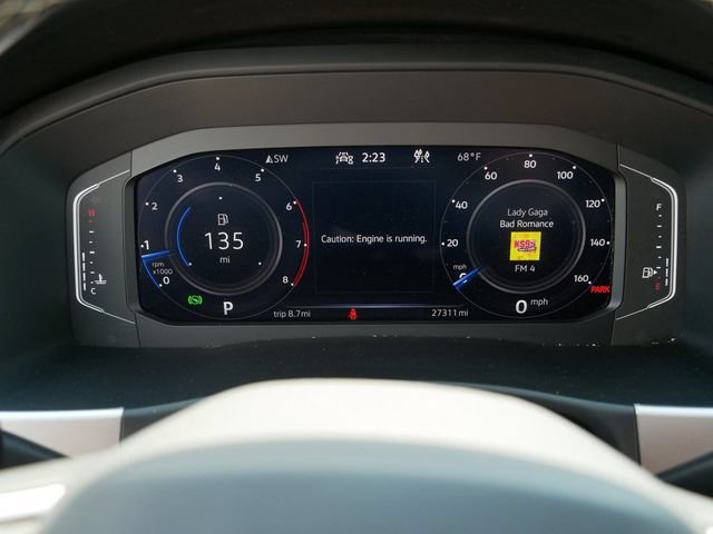 Certified 2023 Volkswagen Atlas Cross Sport SE w/ Panoramic Sunroof Package AWD/4WD image 27