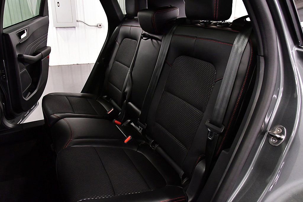 New 2025 Ford Escape ST-Line Elite w/ Tech Pack #1 image 30