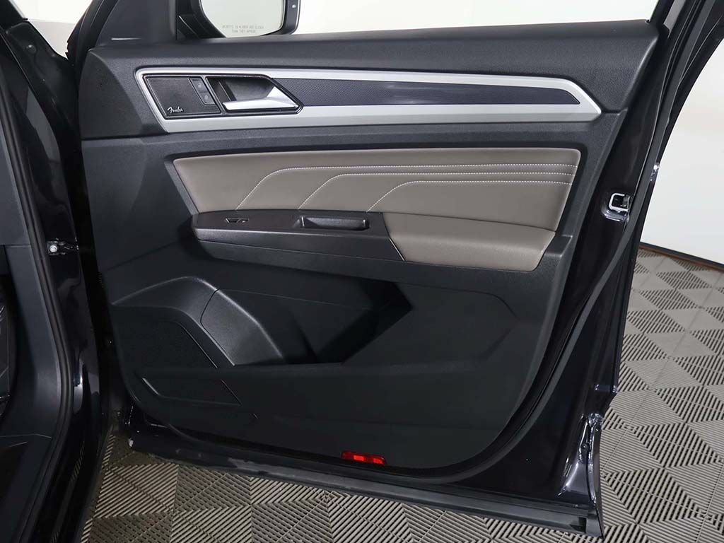Used 2023 Volkswagen Atlas SEL Premium AWD/4WD image 28