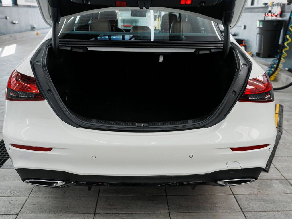 Used 2022 Mercedes-Benz E 450 4MATIC Sedan w/ Driver Assistance Package image 41