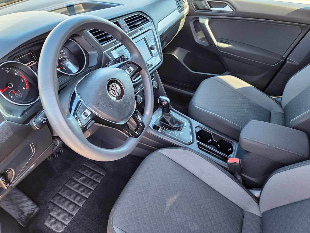 Used 2019 Volkswagen Tiguan S w/ Driver Assistance Package FWD image 10