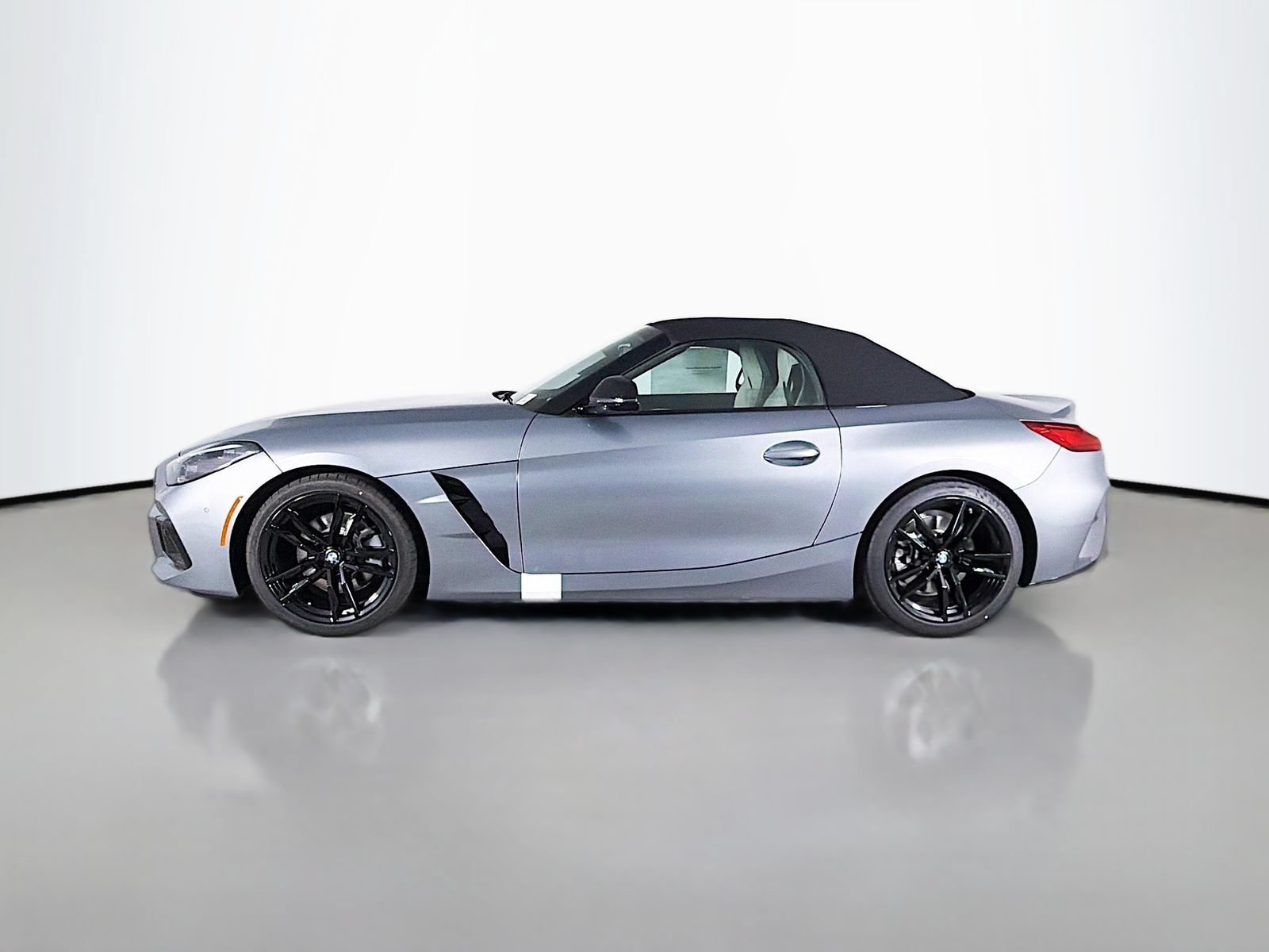 New 2026 BMW Z4 sDrive30i w/ Premium Package RWD image 4