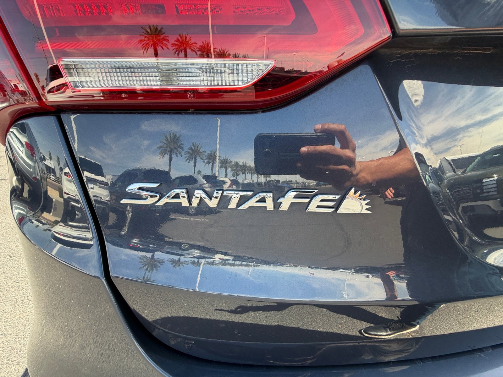 Used 2017 Hyundai Santa Fe Sport w/ 2.4L Tech Package 04 image 24