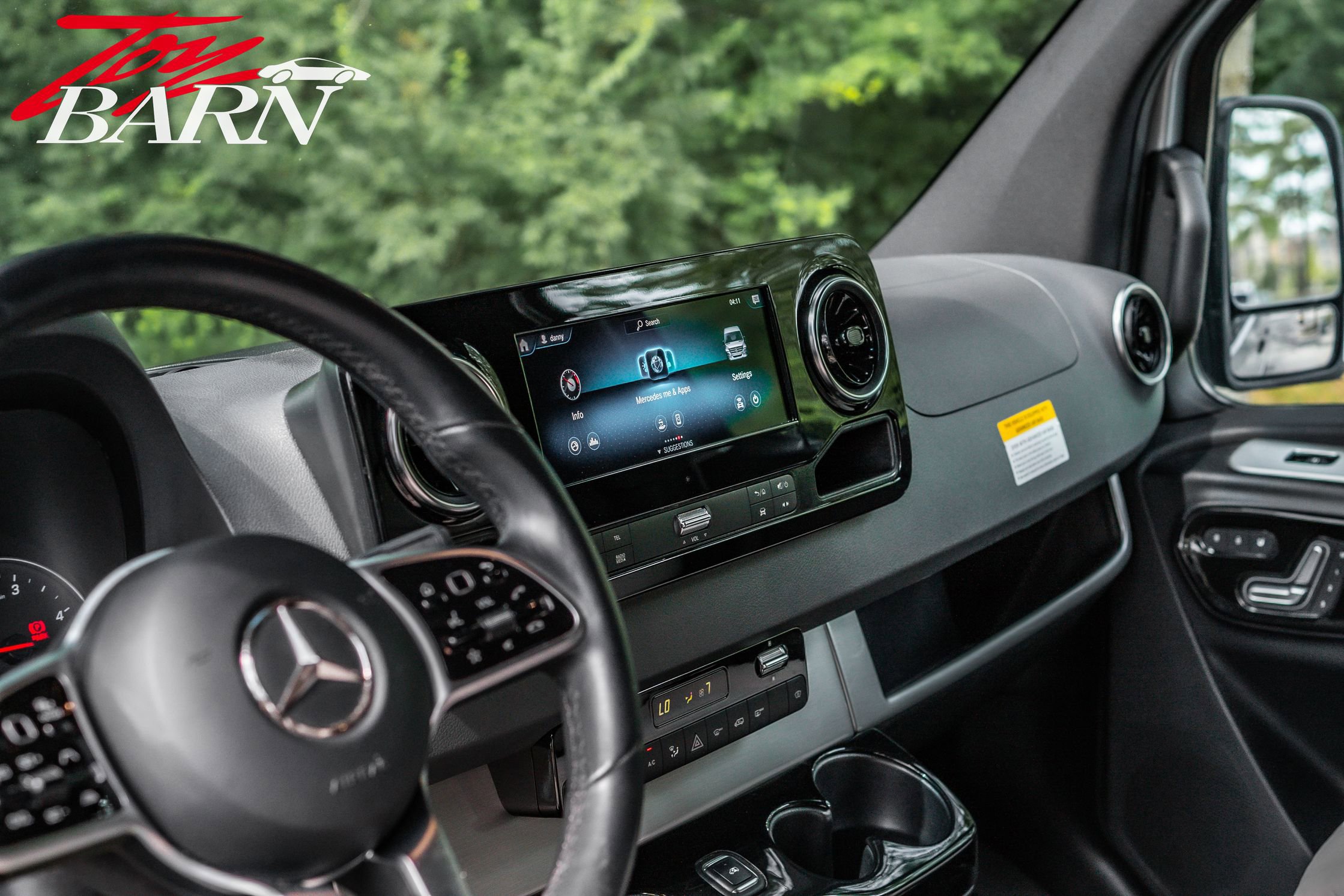 Used 2020 Mercedes-Benz Sprinter 2500 image 28