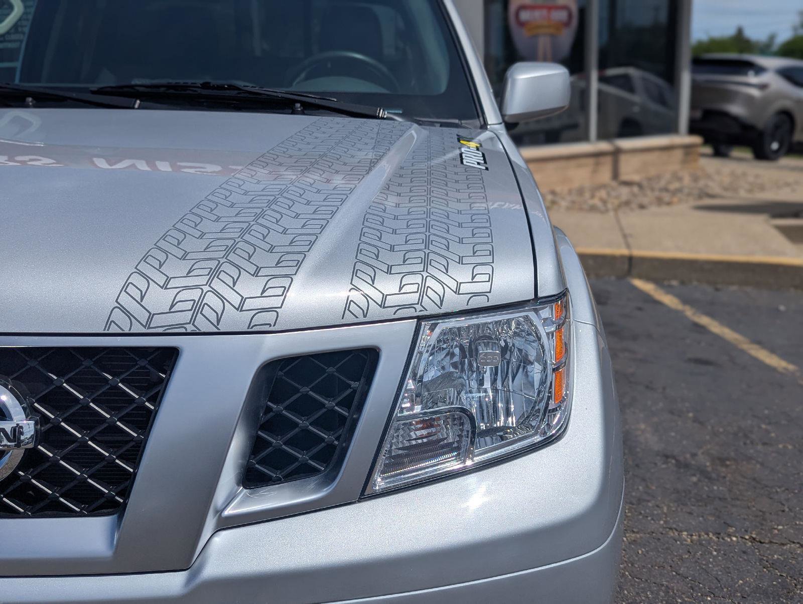 Used 2020 Nissan Frontier PRO-4X w/ Pro-4x Utility Package AWD/4WD image 3