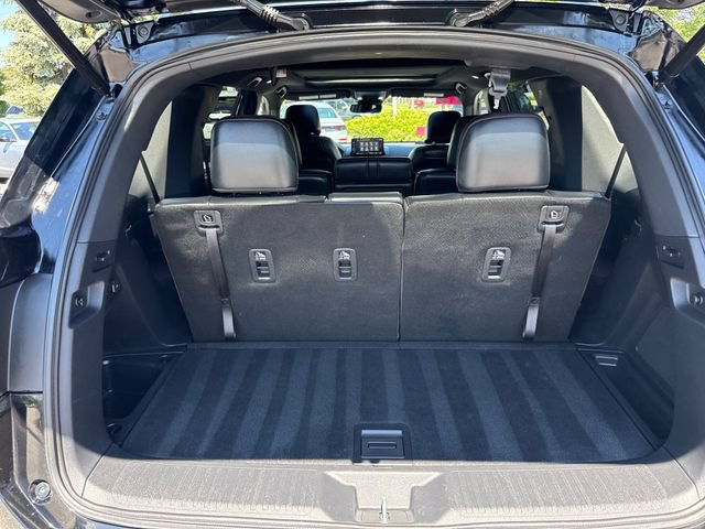 Used 2025 Honda Pilot Black Edition image 45