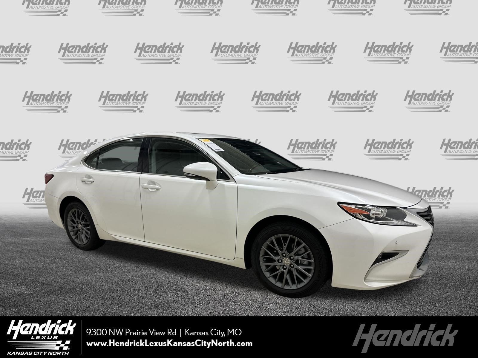 Used 2018 Lexus ES 350 w/ Navigation System Package
