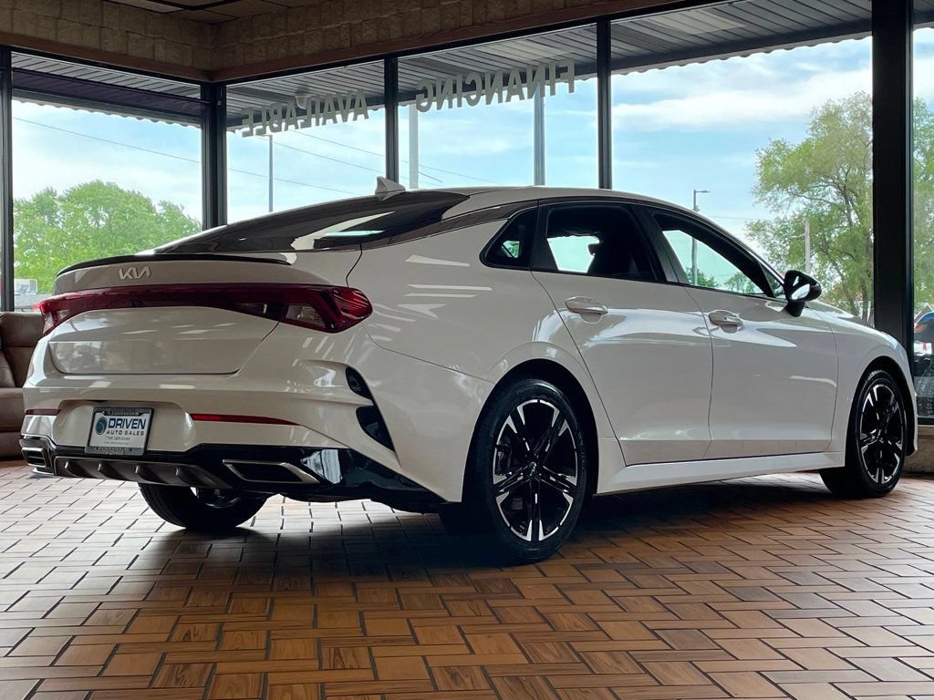 Used 2022 Kia K5 GT-Line AWD/4WD image 9