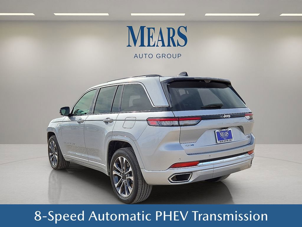 Used 2023 Jeep Grand Cherokee Overland w/ Luxury Tech Group IV image 4