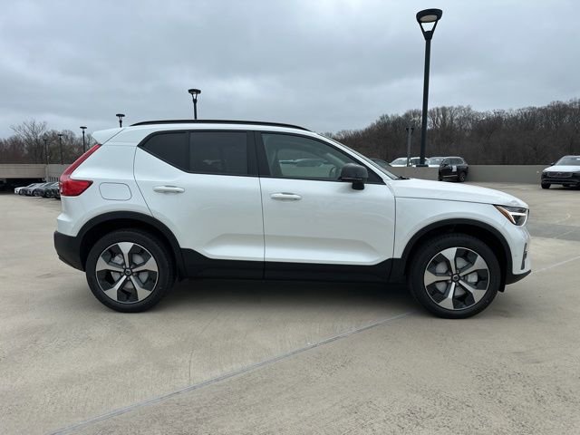 New 2026 Volvo XC40 B5 Plus w/ Protection Package Premier image 8