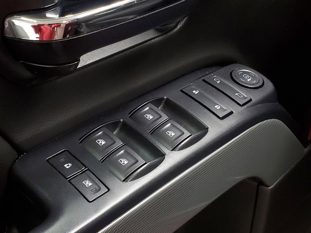 Used 2018 Chevrolet Silverado 1500 LT w/ All Star Edition image 25