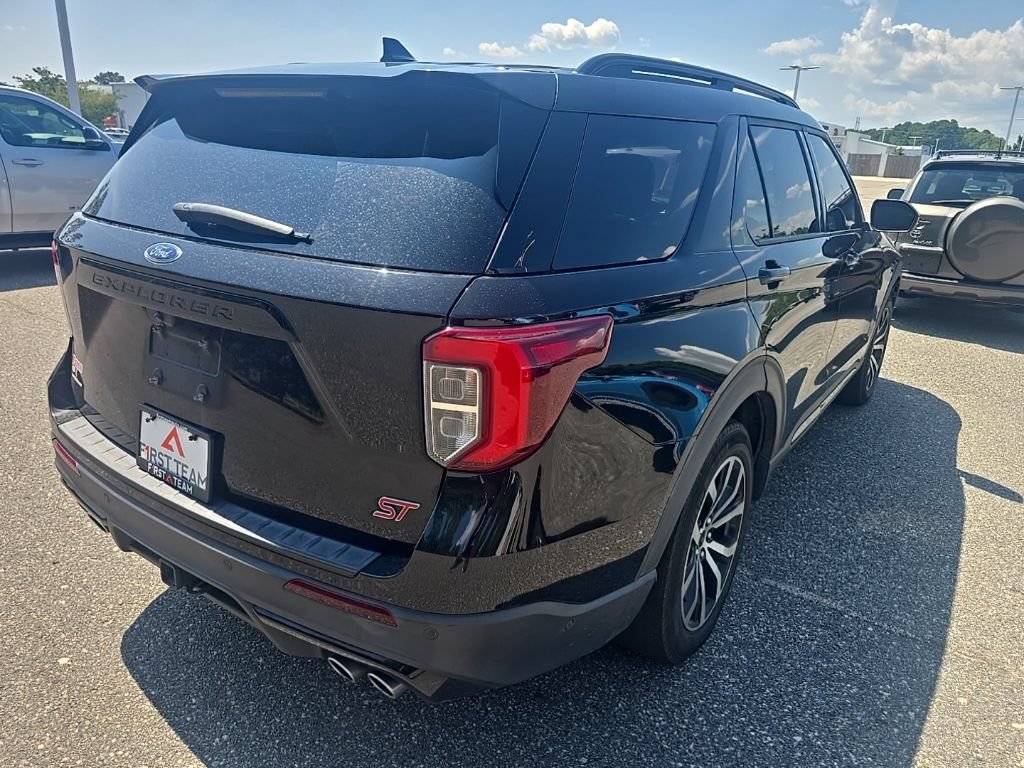 Used 2020 Ford Explorer ST AWD/4WD image 5