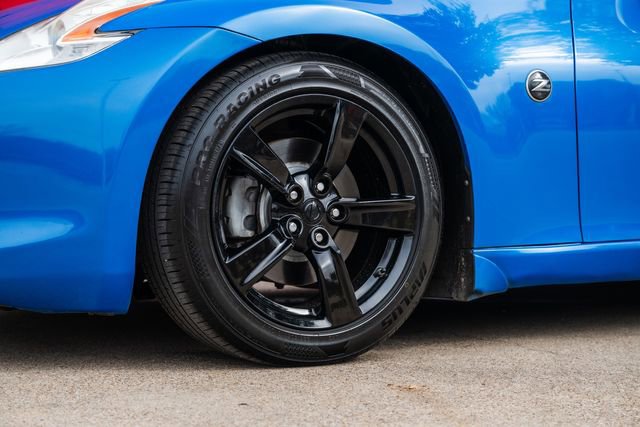 Used 2009 Nissan 370Z Coupe image 46