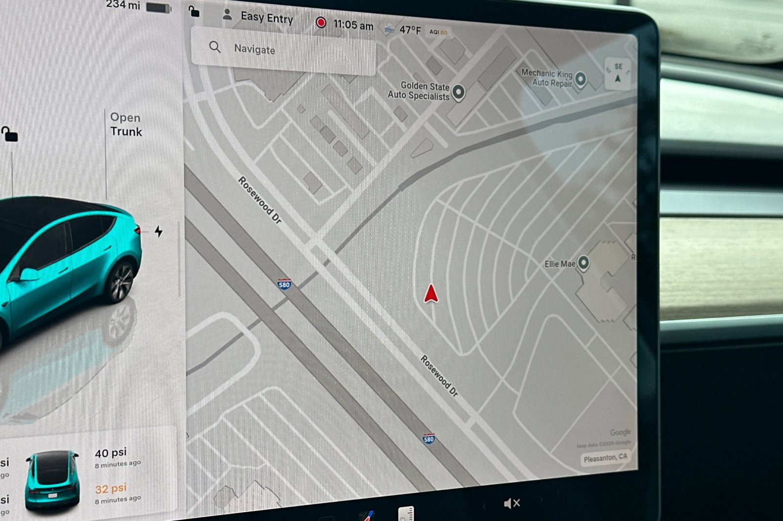 Used 2022 Tesla Model Y Long Range image 25