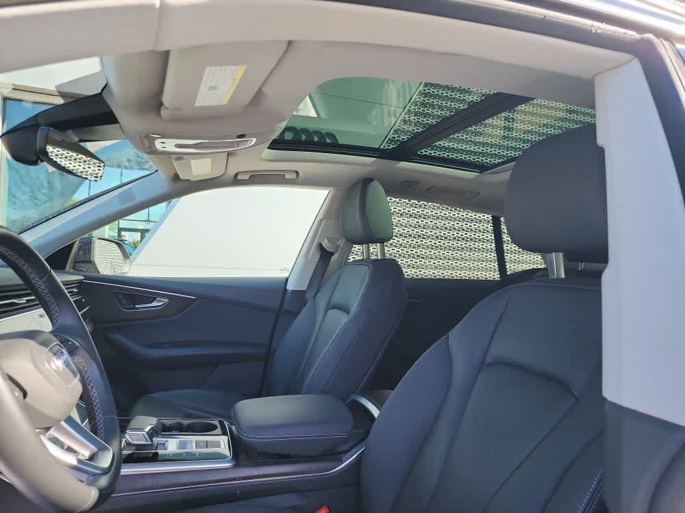 Used 2022 Audi Q8 Premium Plus AWD/4WD image 3