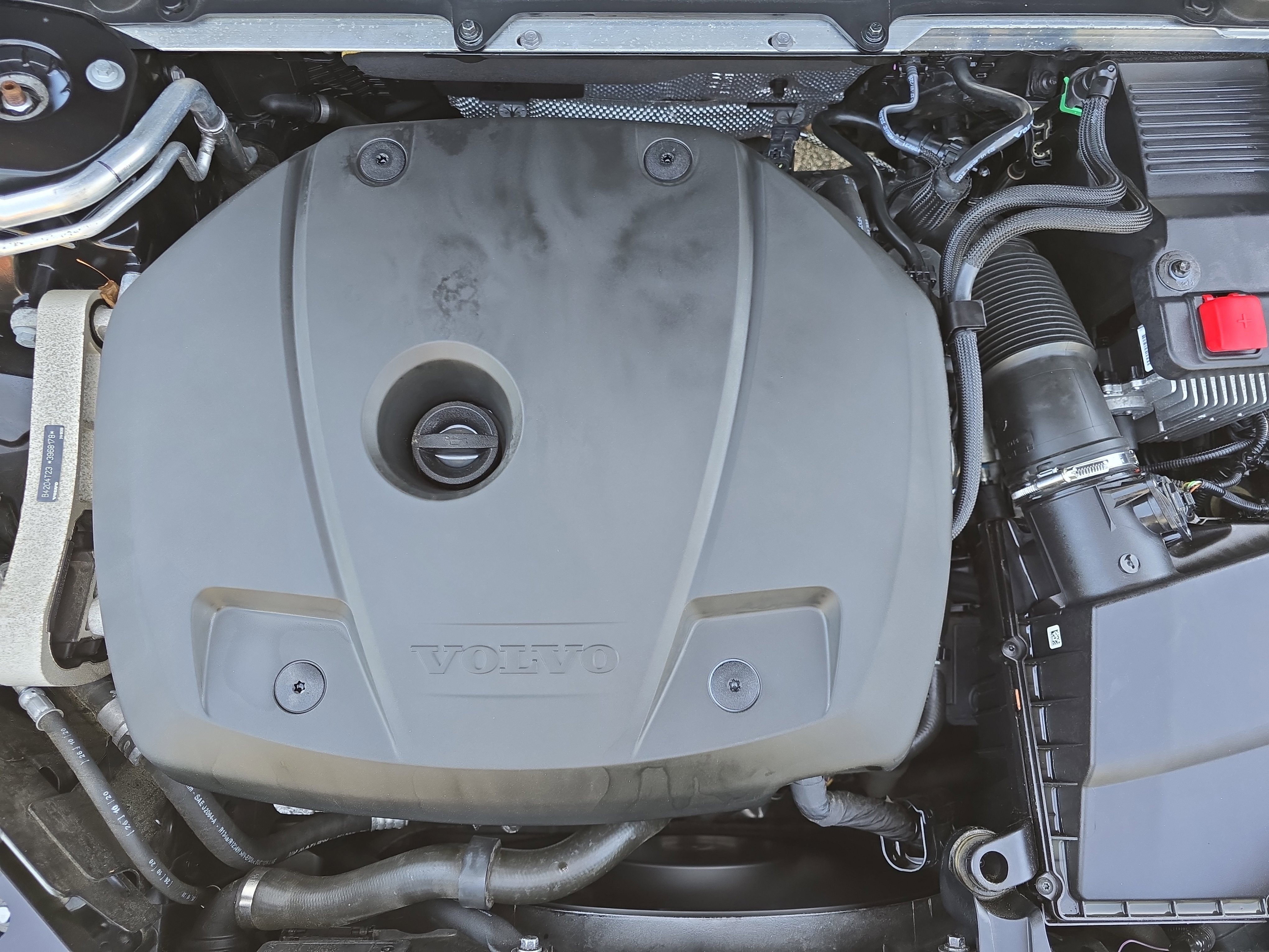 Used 2021 Volvo XC60 T5 Momentum image 31