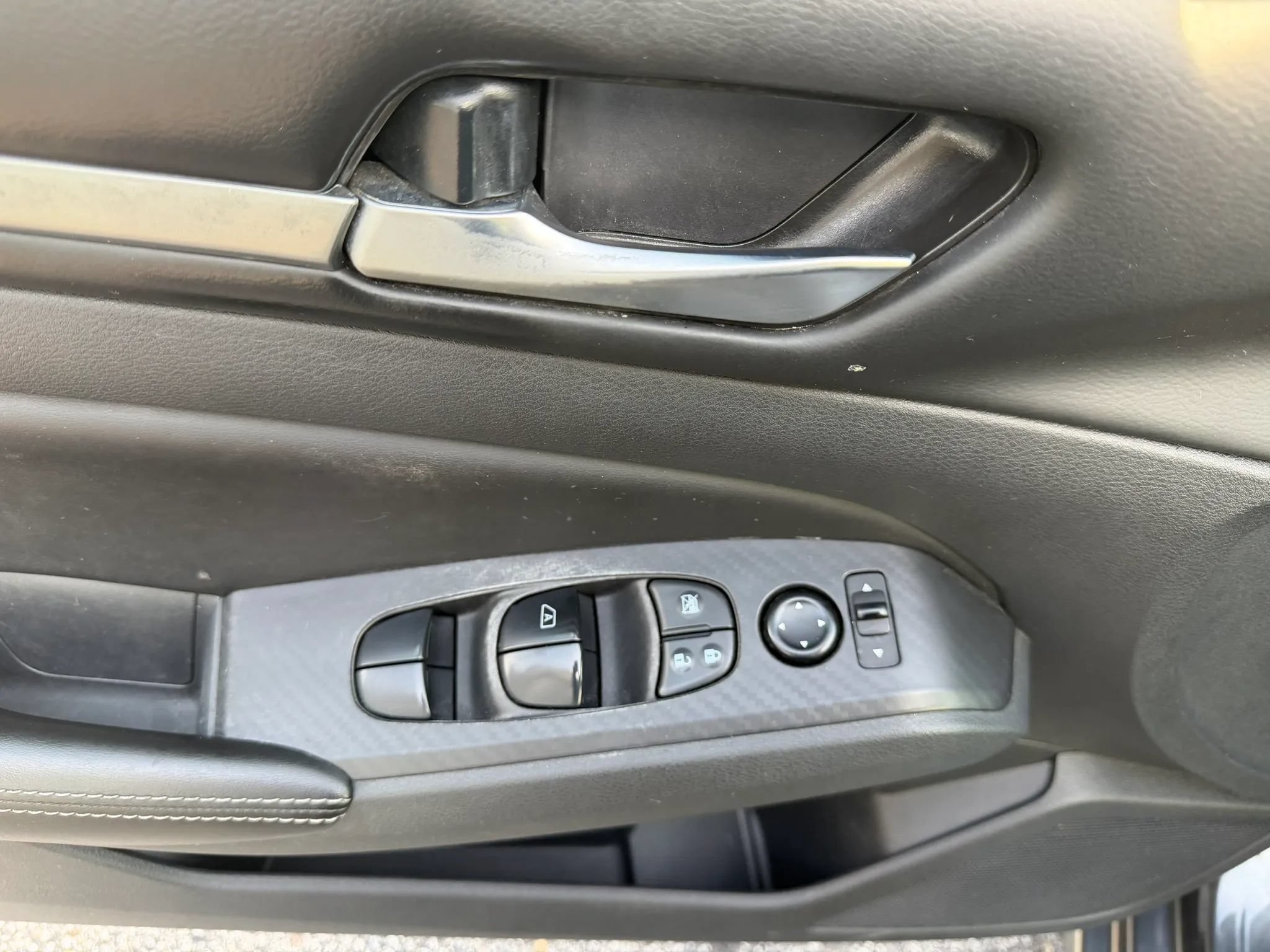 Used 2022 Nissan Altima 2.5 SV FWD image 15