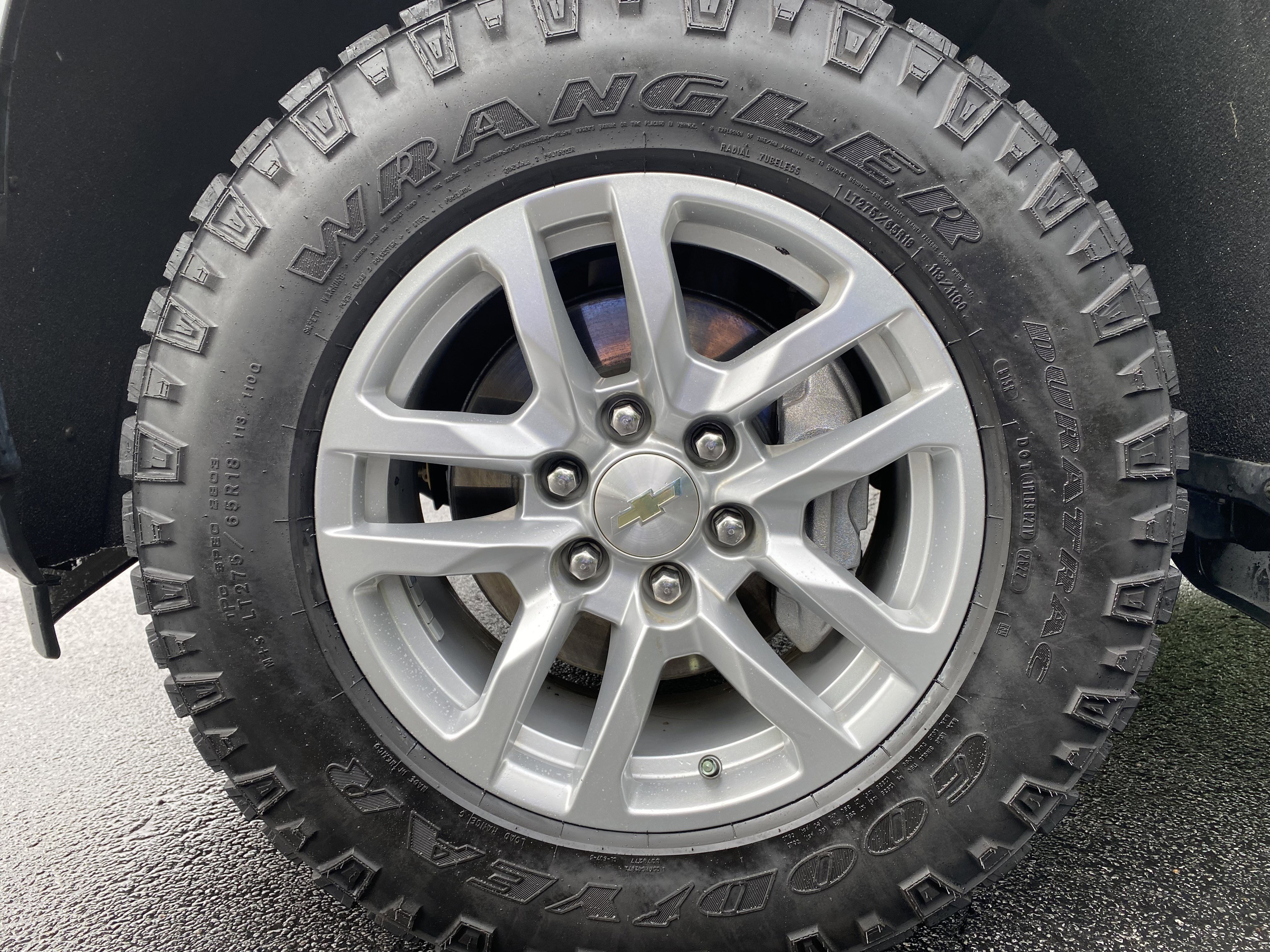 Used 2021 Chevrolet Silverado 1500 W/T w/ WT Value Package AWD/4WD image 40