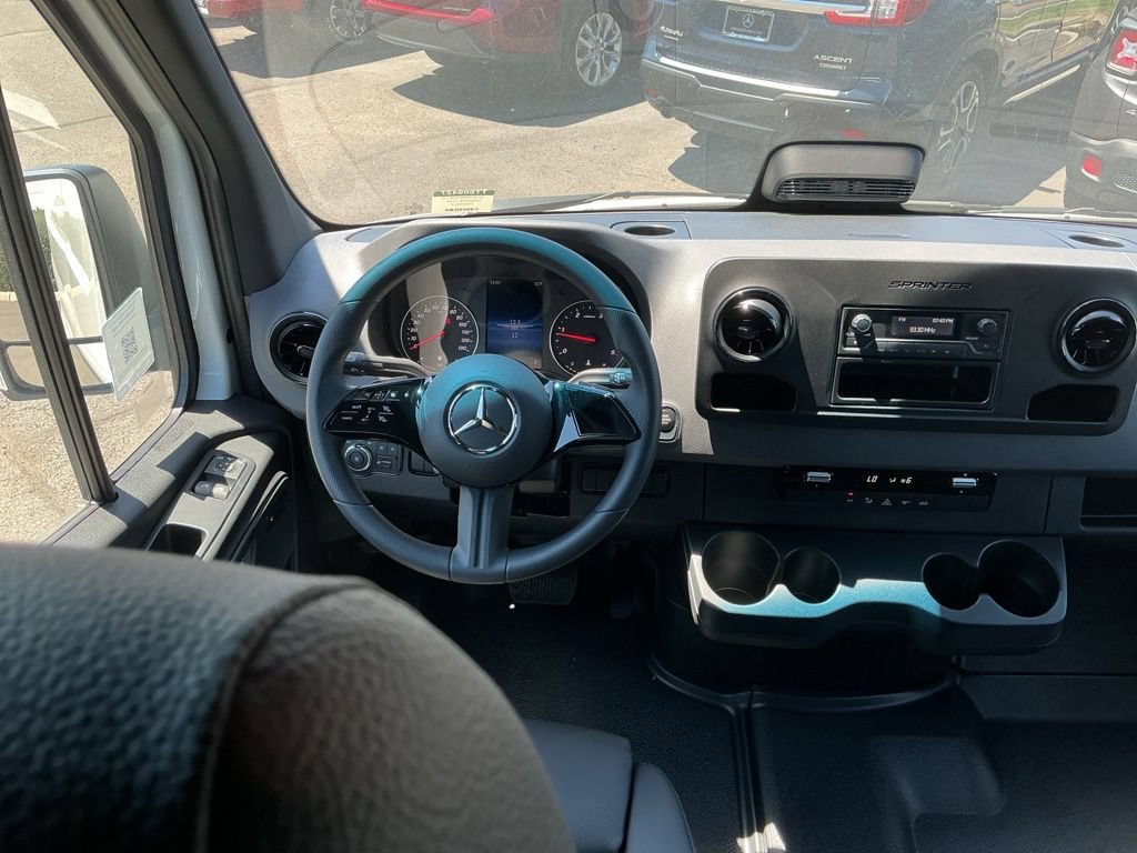 New 2026 Mercedes-Benz Sprinter 2500 image 25